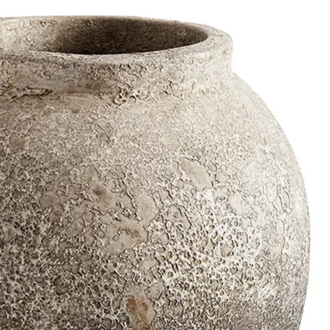 Story tall vase