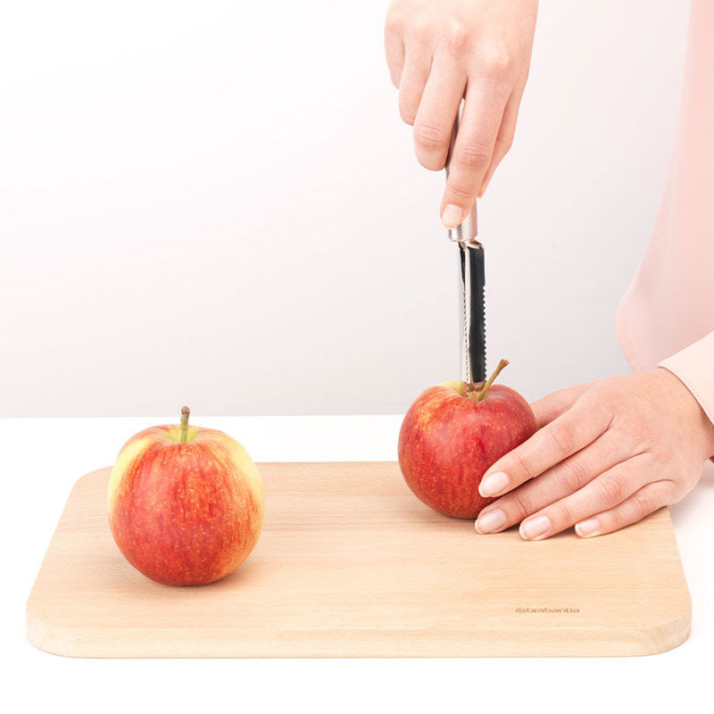 utensilio de cocina sacacorazones de manzanas