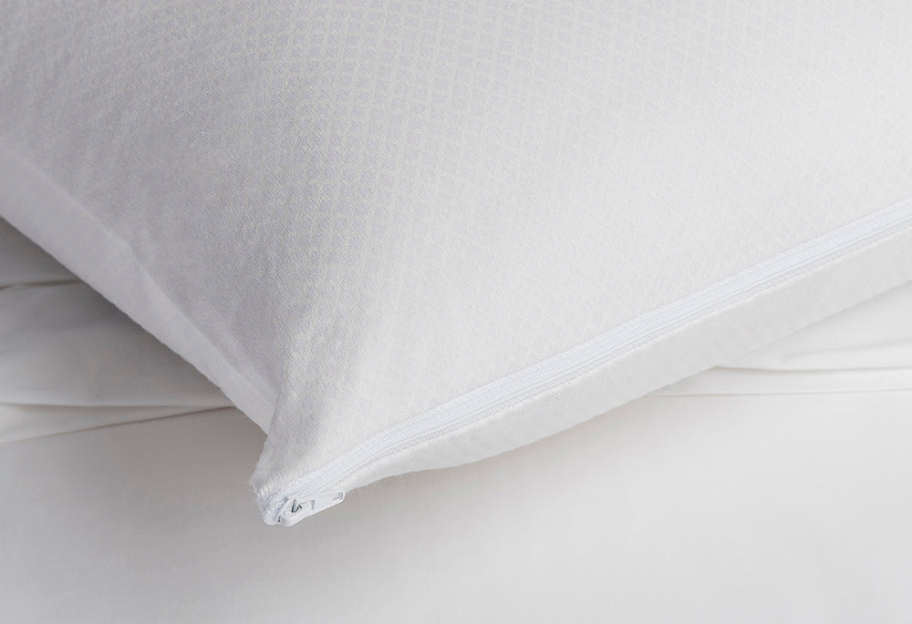 Thermo-regulating pillowcase